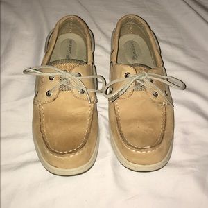 Women’s 8.5M Sperry’s